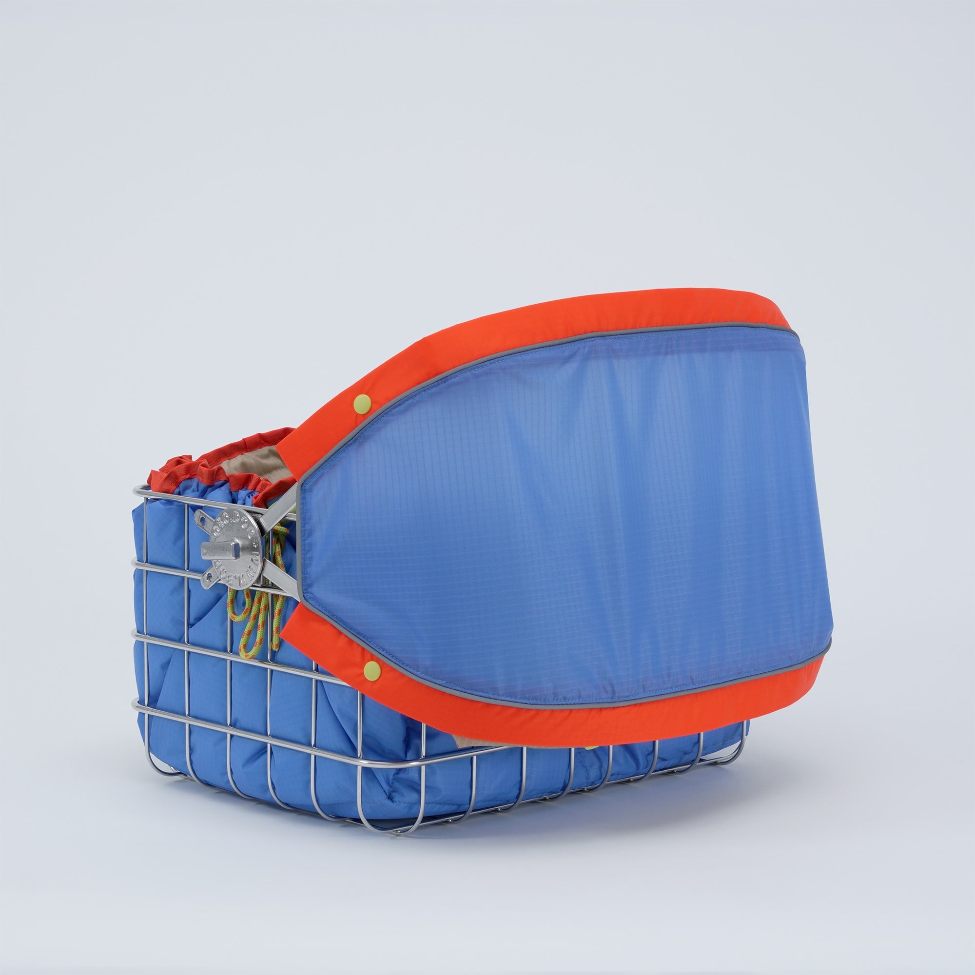 Hundefahrradorb vorne am Lenker mit Sonnendach und Regendach und Windschutz